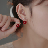 新年红色花朵耳环2026新款 爆款 高级感耳钉小众设计感耳夹女无耳洞