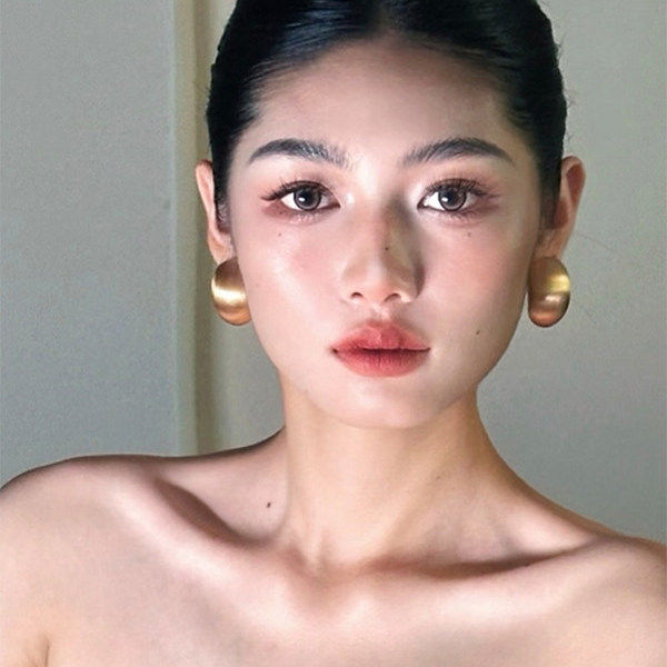 法式金色拉丝水滴耳环女2026新爆款轻奢高级感耳钉小众设计感耳夹,饰品/流行首饰/时尚饰品新,耳环,淘宝优惠券,粉丝福利购,淘宝优惠卷