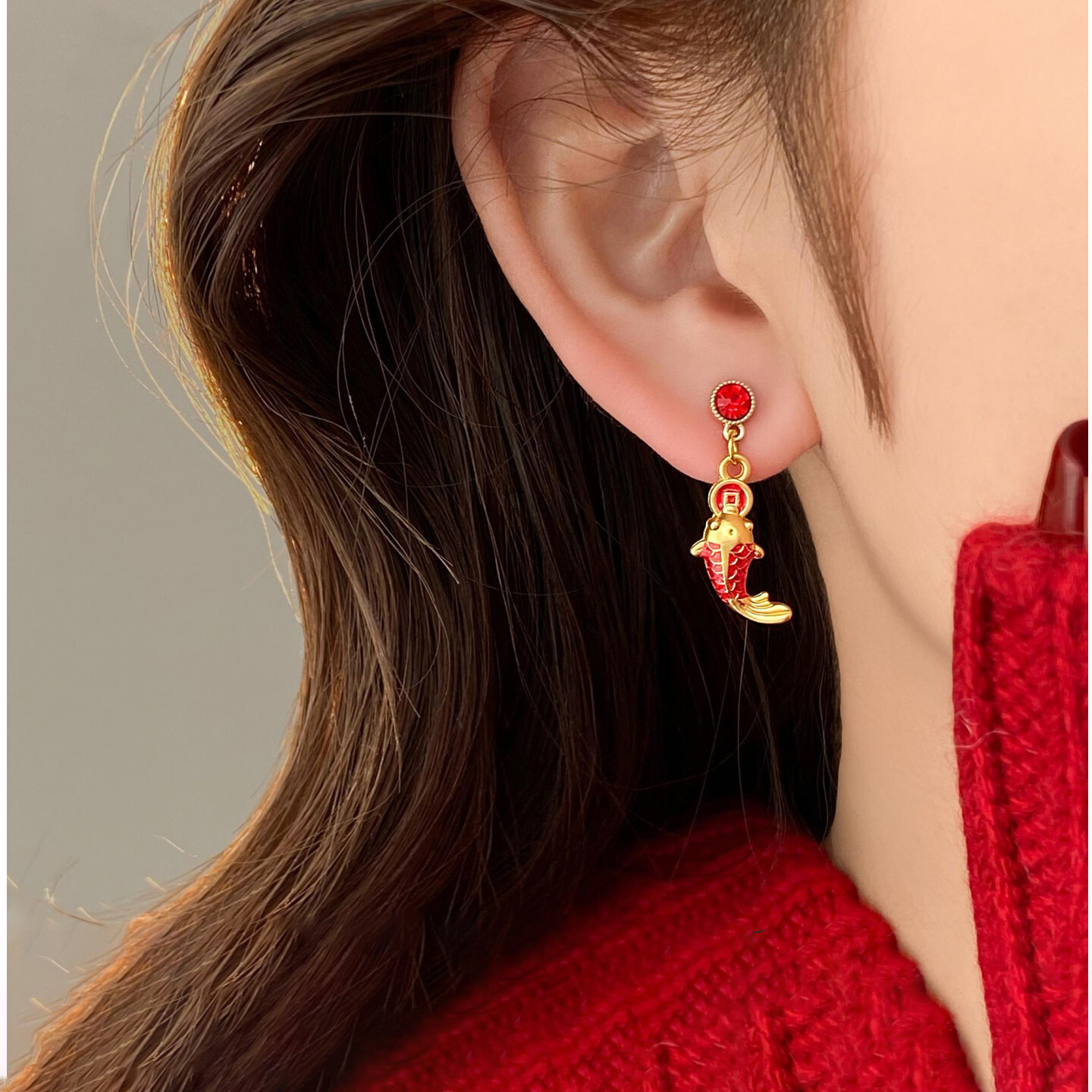 马年本命年红色锦鲤耳钉2025新款爆款高级感轻奢小众气质新年耳环,饰品/流行首饰/时尚饰品新,耳钉,淘宝优惠券,粉丝福利购,淘宝优惠卷