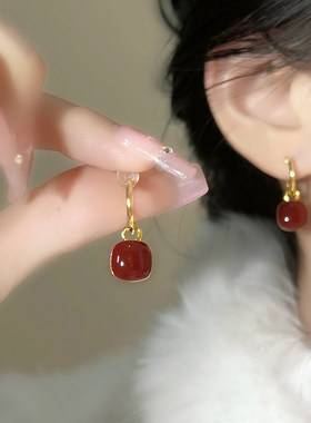 复古红色方糖蚊香盘耳夹女无耳洞新年过年耳环高级感轻奢气质耳钉