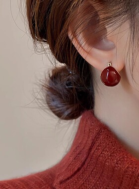 复古秋冬红色半圆球耳环女轻奢高级感气质耳钉2025年新款爆款耳扣