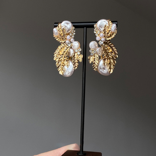 小众独特夸张不规则仿锆石珍珠树叶耳钉2025新款爆款高级感耳环女