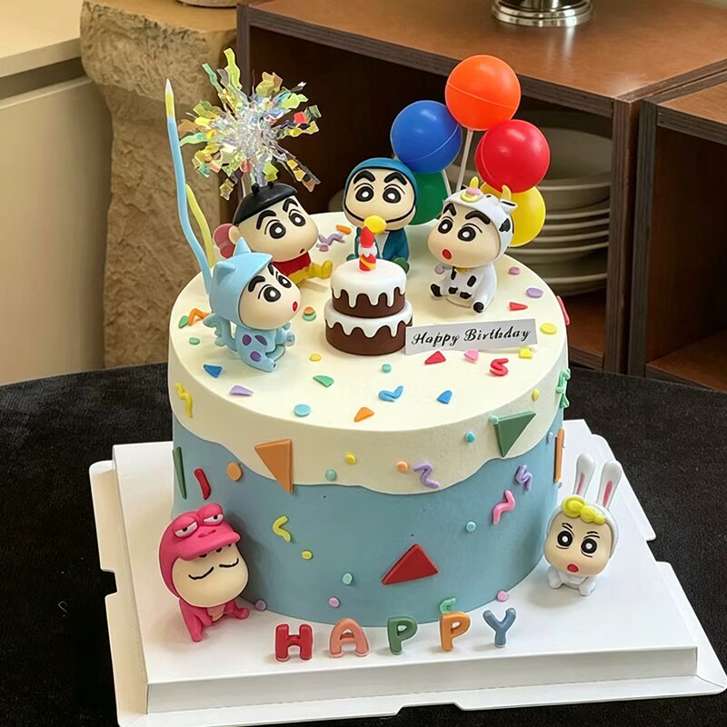 包邮网红蜡笔小新生日蛋糕装饰摆件公仔卡通可爱带帽小新烘培配件