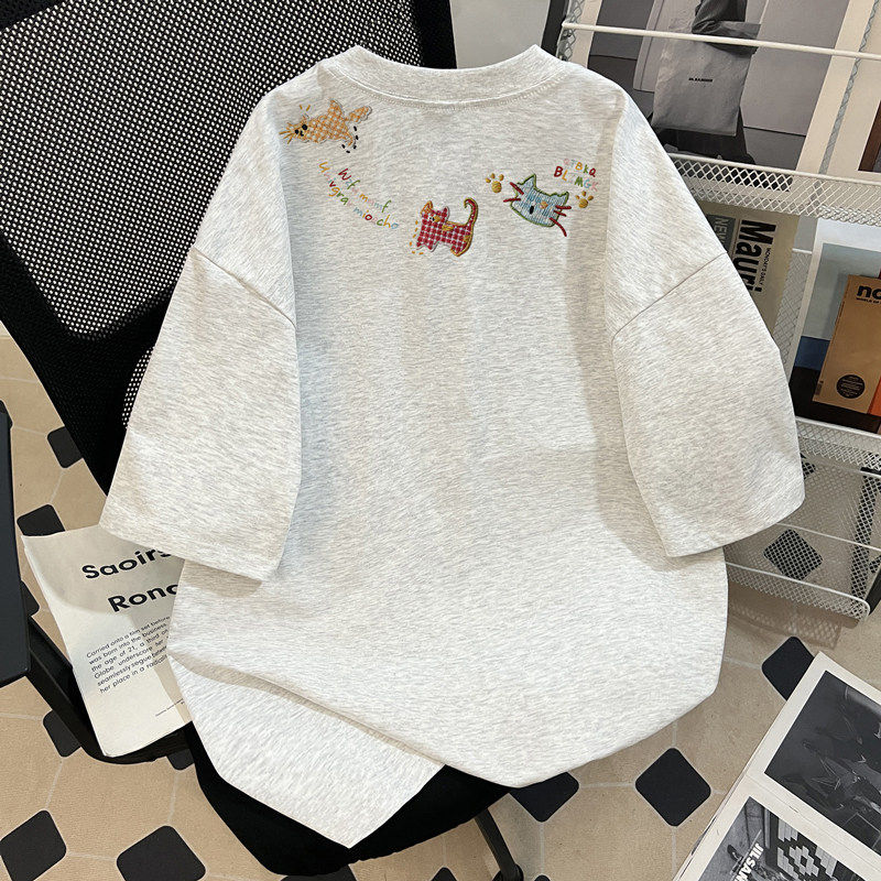 仿刺绣女童纯棉短袖T恤夏季2026新款洋气猫咪中大童半袖上衣服潮