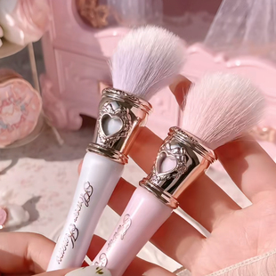 花知晓邦尼花园点彩刷腮红刷柔软化妆刷浮雕可爱