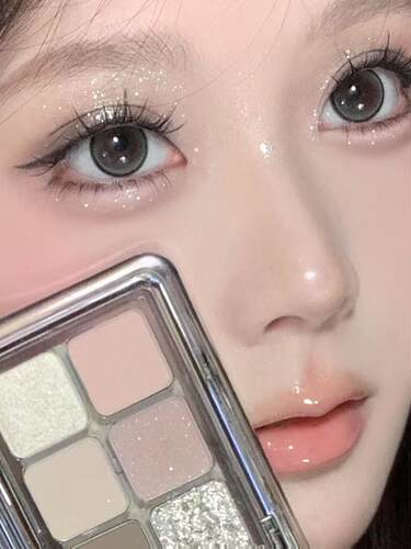 【独家好价】笑脸联名限定3ce眼影水泥盘12色raw neutrals