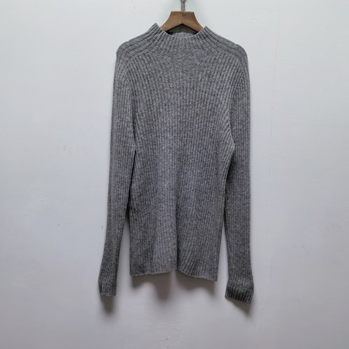 2025春秋灰色半高领套头针织衫长袖灰色百搭软糯打底毛衣上衣M522