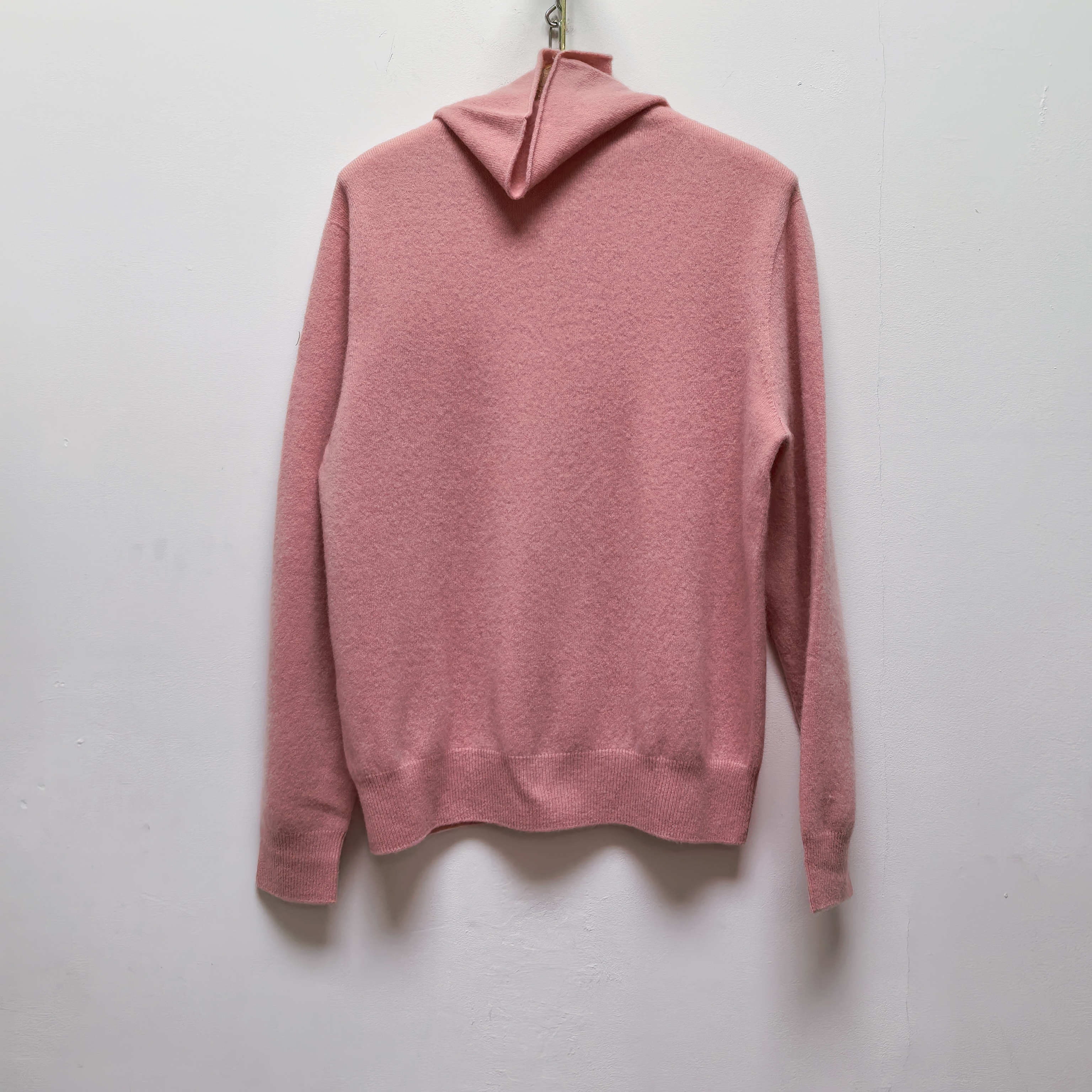 2025春秋新款连帽套头针织衫长袖休闲百搭软糯打底粉色毛衣女M429