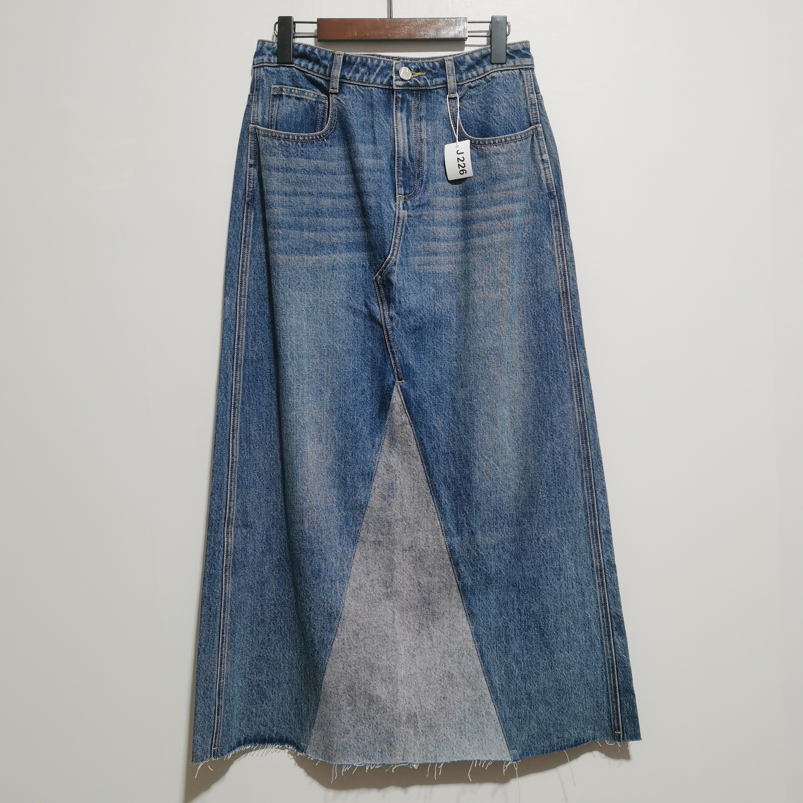 设计师样板去标撤柜女装春季时尚百搭宽松开叉牛仔半身裙女J226