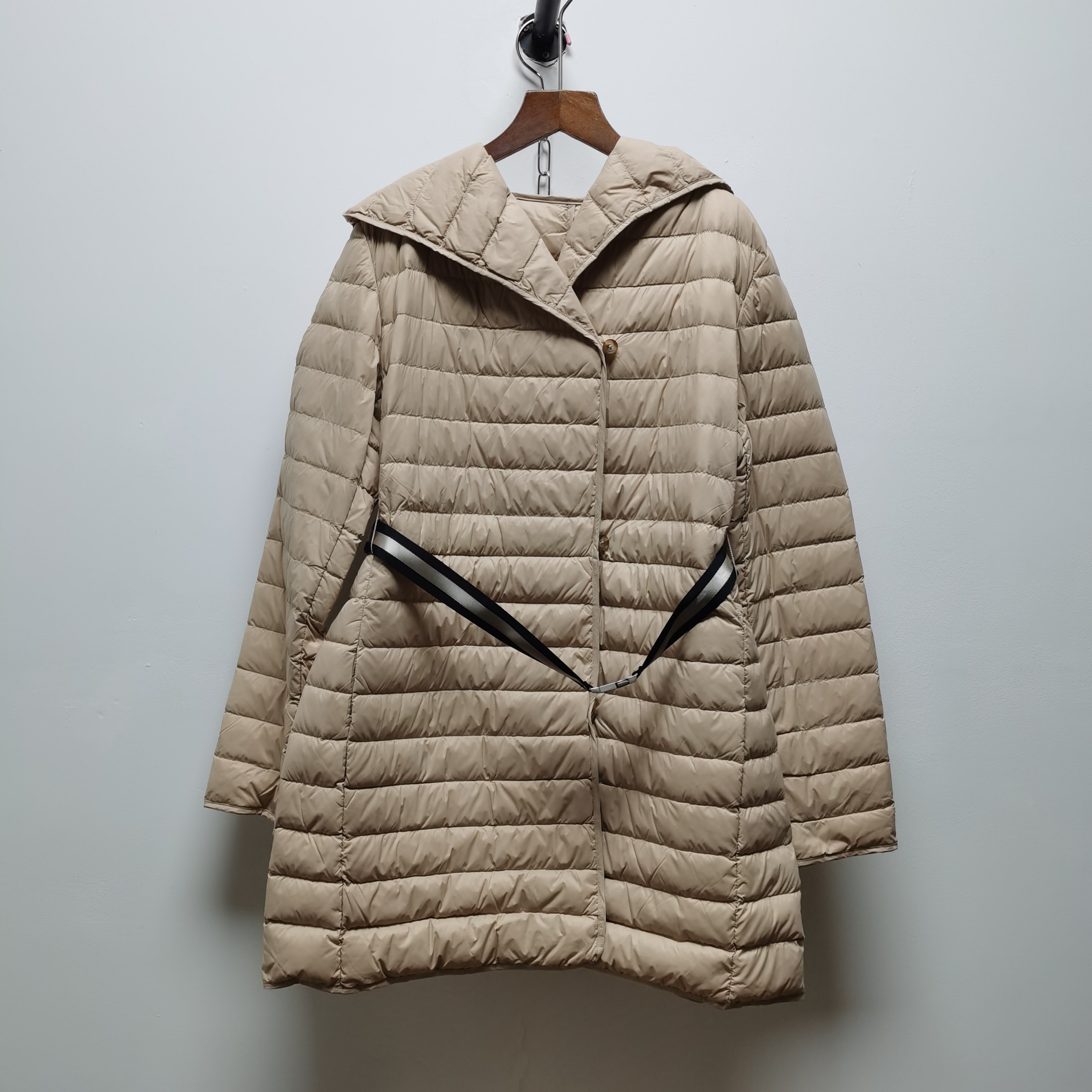 麦去标经典款轻薄羽绒服中长白鹅绒连帽收腰修身显瘦轻便保暖0150