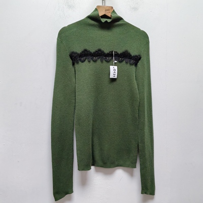 好物推荐设计感春秋款女装时尚休闲百搭套头深绿显白针织衫O131
