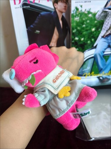 素龙娃衣周边挂件十万伏特演唱会素龙娃衣裙子10cm娃衣包邮