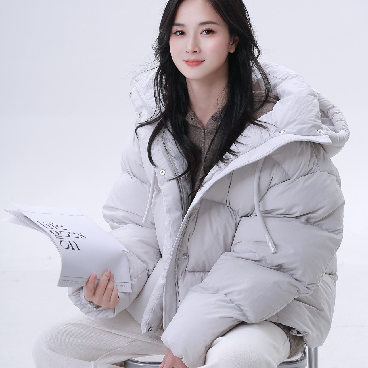 现货设计感90白鸭绒泡芙款羽绒服