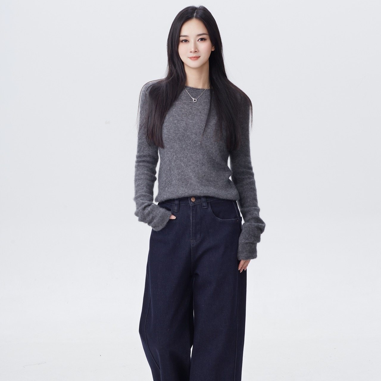 现货暖肤绒高腰遮胯直筒牛仔裤