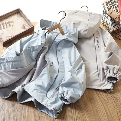 男童薄绒连帽冲锋衣秋冬季儿童防风外套中大童洋气加厚拉链衫