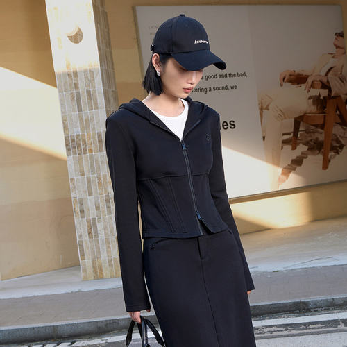 Dekashell/迪卡轩2025秋季新款女士卫衣外套