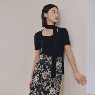 Dekashell/迪卡轩2026春季新款针织衫女短袖显瘦上衣飘带