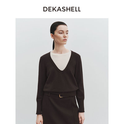 Dekashell/迪卡轩2026冬季新款假两件V领针织衫通勤毛衣