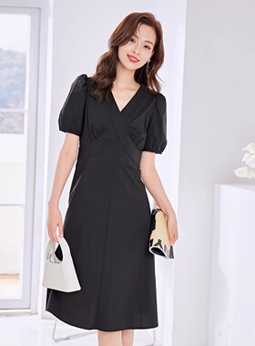 【清仓价】Dekashell/迪卡轩轻奢高级感收腰显瘦V领连衣裙女黑色