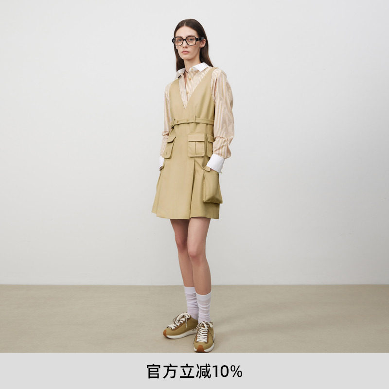 lost in echo春夏时尚工装休闲风多口袋V领无袖短款气质