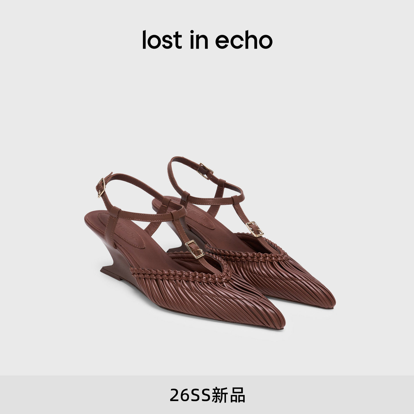 lost in echo2026春夏新款时髦尖头坡跟镂空手工编织