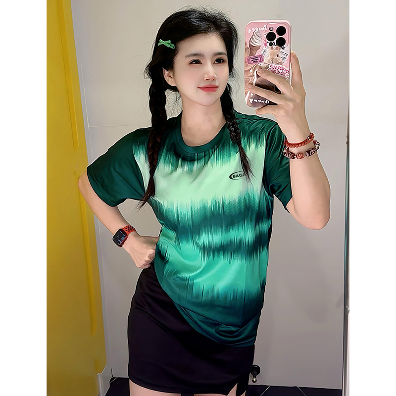 LDAB绿色渐变绝美羽毛球服套装女