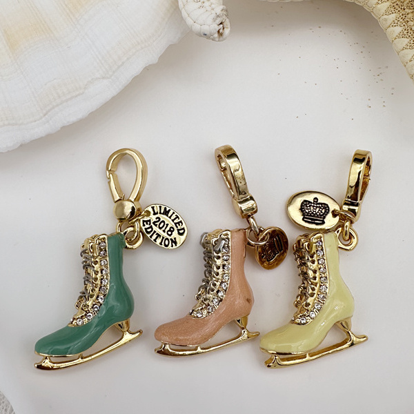 时尚可爱 蓝粉黄色 划冰鞋 吊坠--J8132-133-134