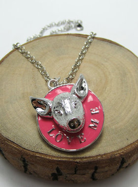 粉红色憨憨立体小猪土星项链