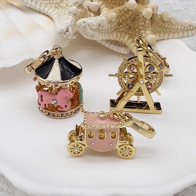 旋转木马金粉马车彩钻风车吊坠