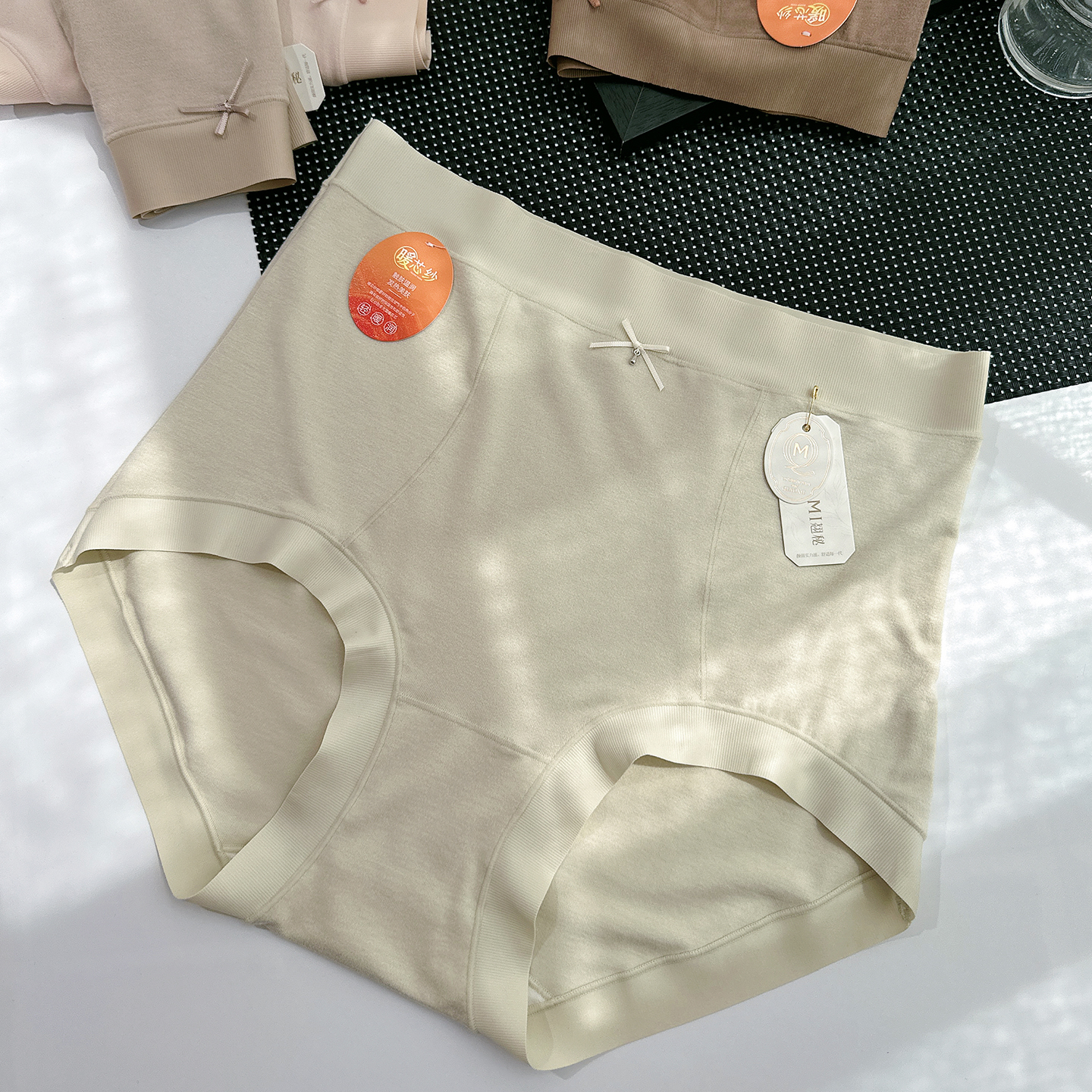 翘秘秋冬磨毛内裤女高腰大码包臀