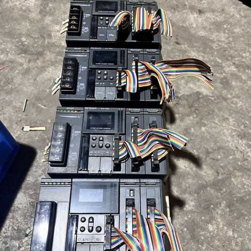 PLC出售型号包括KV-U7 KV-700、KV-C3