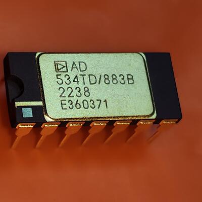 出来自ADI品牌的高性能芯片 型号为AD534TD/883B