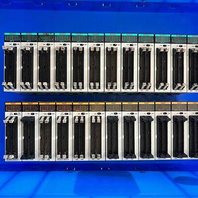 PLC FP2-X64D2 AFP23067 FP2-Y