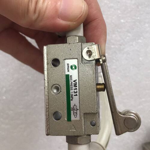 VM131行程开关。VM131行程开关。实物拍摄 5个