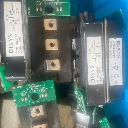 X2G200N30P1德国IXYS /IGBT模块 200Ａ