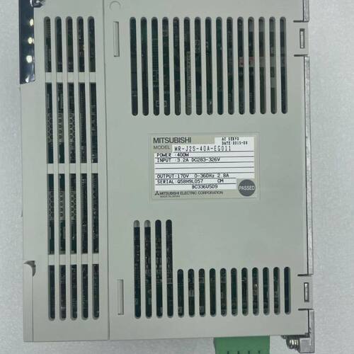 MR-J2S-40A-EG011 伺服驱动器 一年 带