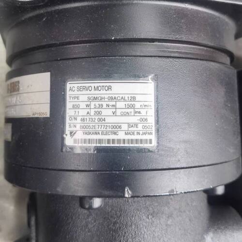 SGMGH-09ACAL12B   安川行星减速机130型1