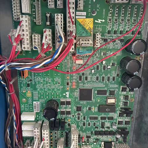 奥的斯电梯TCBC主板GCA GDA26800KA1/KA2