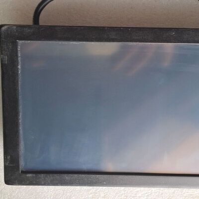 出安勒工控触摸屏六台 主板型号EPM－1525 具体型号以图
