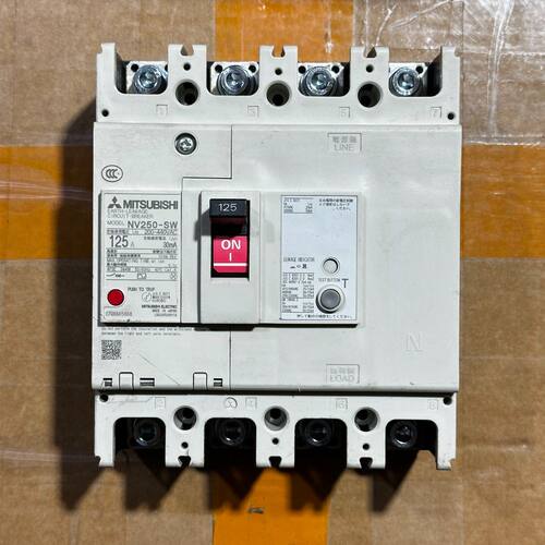 NV250-SW 4P125A漏电保护器 拆机