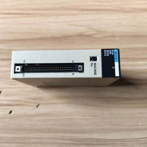 C200HW-NC113   拆机货   成色非常漂亮
