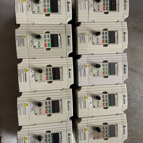 vfd015m21a传送带拆机 单相调速变频器 功能正常