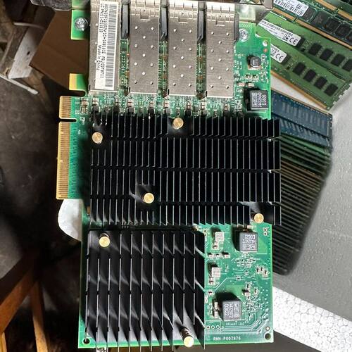 16004 H6Z00A   3PAR 8200/840