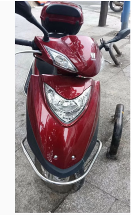 适用于豪爵铃木鹰钻摩托车专用自喷漆红色划痕修复漆银色防锈漆