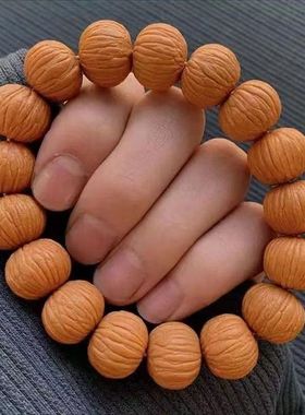 野生猴头核桃大凤羽手串