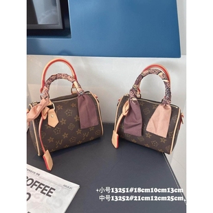 优草坊正品老花女包新款潮手提时尚百搭波士顿包大容量单肩斜挎包