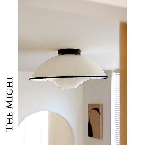 米极光影 中古包豪斯黑红飞碟吸顶灯卧室书房复古摩登设计师UFO灯