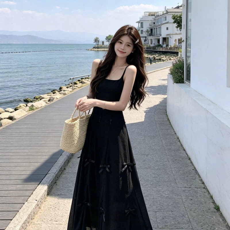 法式蓝色吊带连衣裙女夏