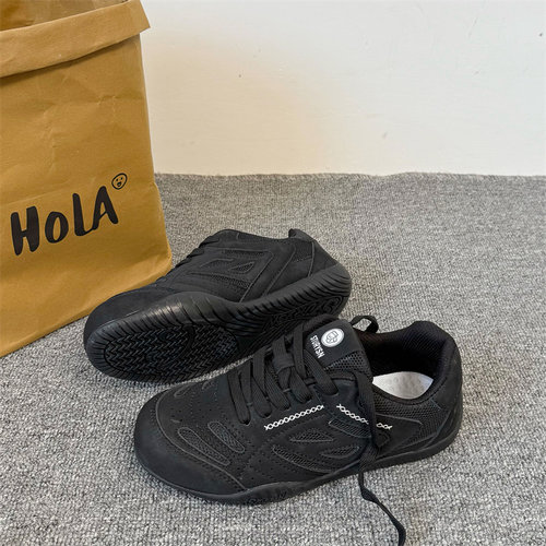 超火爆款原创黑色低帮软底德训鞋