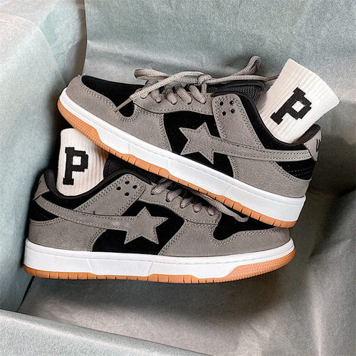 原创深灰星星板鞋价格低质量好